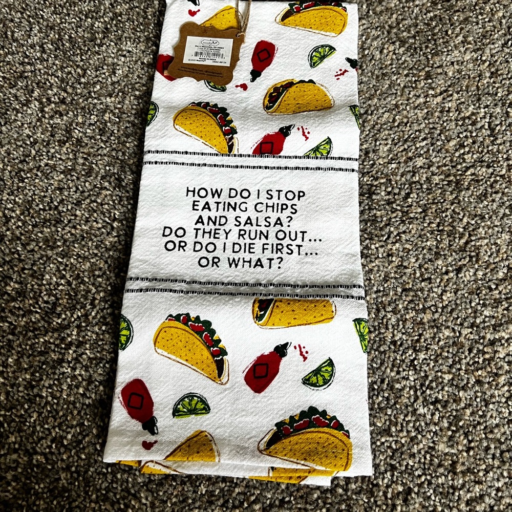 Mud pie tea towel NEW